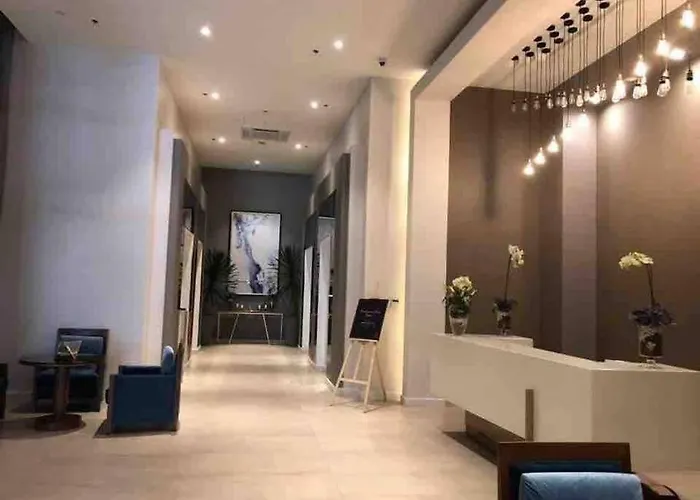 1 Bedroom With Balcony With Netflix At Horizons 101 Apartment Cebu