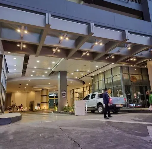 1 Bedroom With Balcony With Netflix At Horizons 101 Apartment