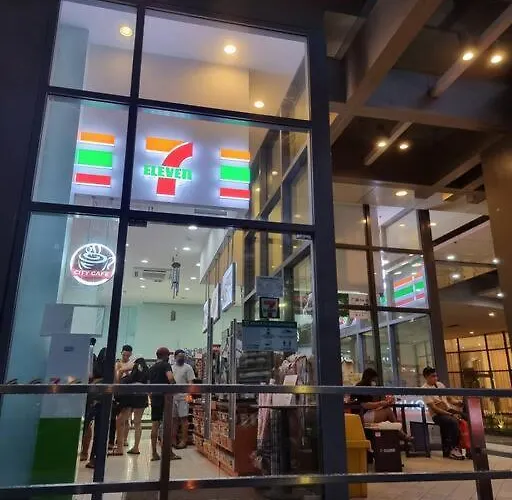 Apartment 1 Bedroom With Balcony With Netflix At Horizons 101 Cebu