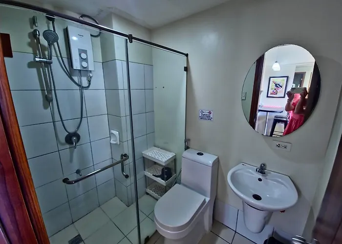 1 Bedroom With Balcony With Netflix At Horizons 101 Apartment