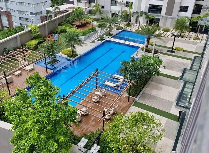 1 Bedroom With Balcony With Netflix At Horizons 101 *